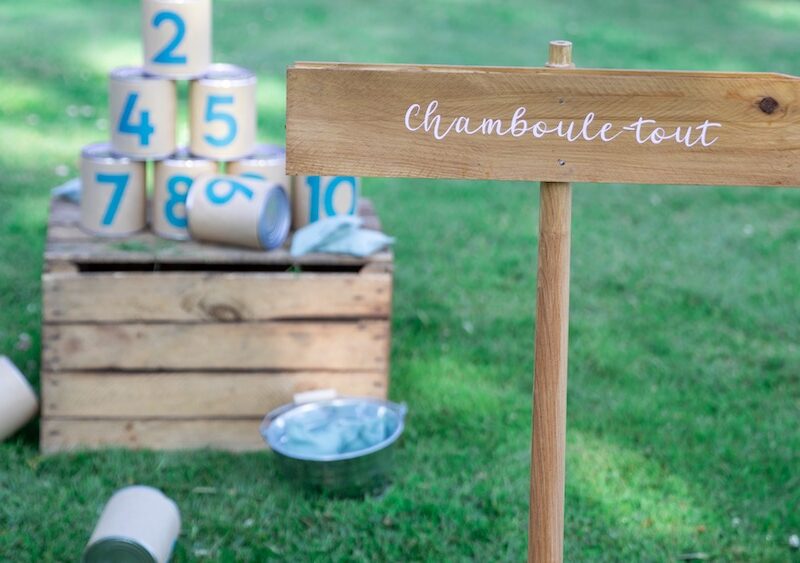 Jeu de chamboule-tout à louer pour les événements, anniversaires, soirée, séminaires, olympiades