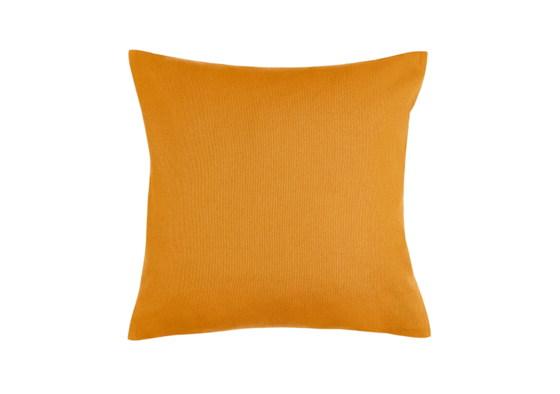 Location coussin jaune événements, location coussin jaune moutarde, location événement été, location décoration guinguette