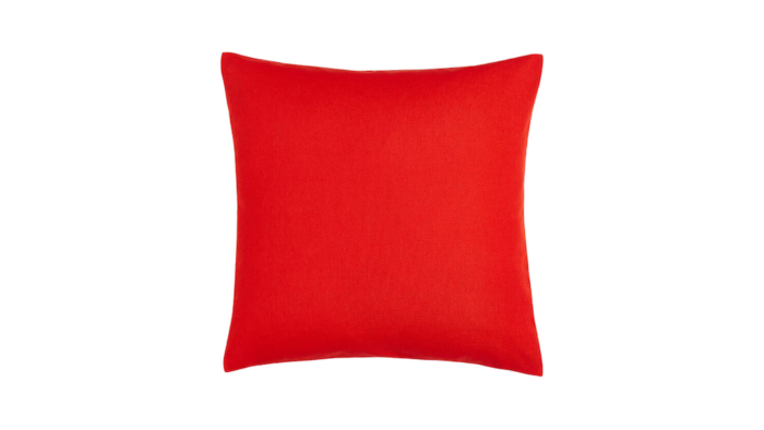 Location coussin rouge événements, location événement été, location décoration événements et mariages, location décoration guinguette événements