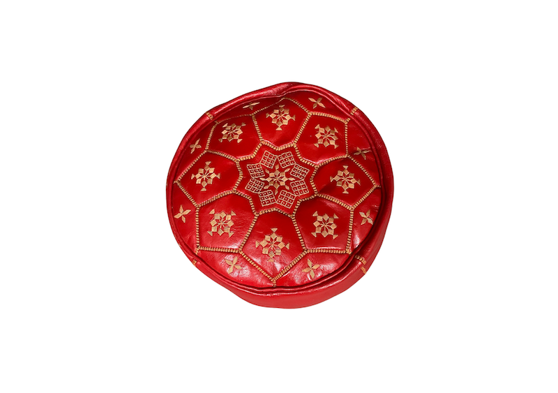 Location pouf cuir rouge événements, location pouf oriental événements, location décoration événements 1001 nuits, location décoration orientale pour les événements, location pouf marocain événements