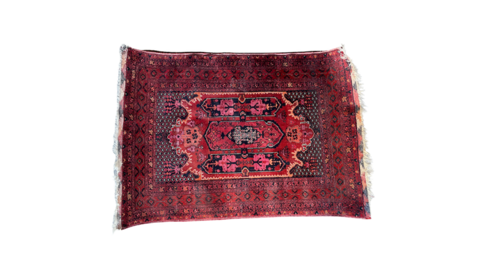 Location tapis oriental fuchsia, Location tapis orient, Location tapis vintage, location tapis orient vintage, location tapis pour les événements, location tapis oriental événements 1001 nuits, décoration mariage oriental, location tapis d'orient vintage