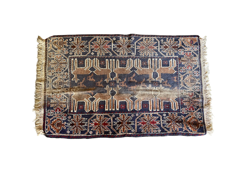 Location tapis orient bleu événements, Location tapis orient rouge, Location tapis vintage, location tapis orient vintage événements, location tapis beige et rose pour les événements, location tapis oriental événements 1001 nuits, décoration mariage oriental, location tapis d'orient vintage