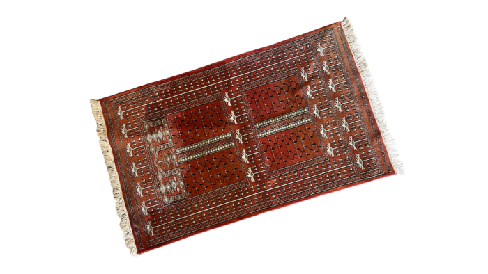 Location tapis vintage rouge oriental événements, Location tapis orient rouge, Location tapis vintage, location tapis orient vintage événements, location tapis beige et rose pour les événements, location tapis oriental événements 1001 nuits, décoration mariage oriental, location tapis d'orient vintage