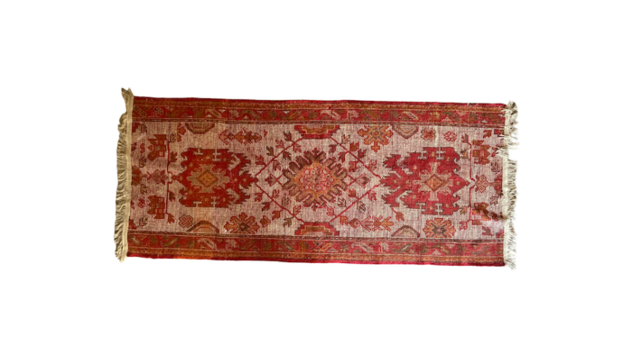 Location tapis oriental galerie, location tapis d'orient rouge événements, Location tapis orient, Location tapis vintage, location tapis orient vintage, location tapis pour les événements, location tapis oriental événements 1001 nuits, décoration mariage oriental, location tapis d'orient vintage