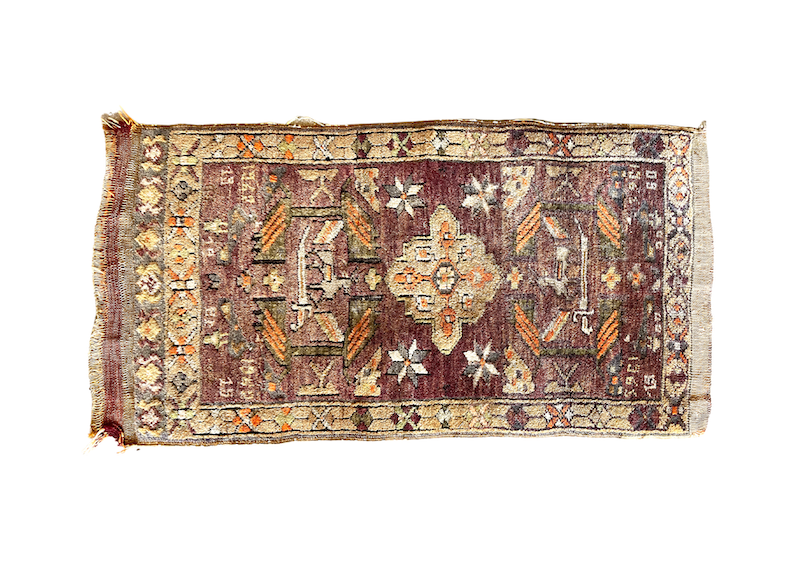 location événements petit tapis oriental, Location tapis oriental, location tapis d'orient violet événements, Location tapis orient, Location tapis vintage, location tapis orient vintage, location tapis pour les événements, location tapis oriental événements 1001 nuits, décoration mariage oriental, location tapis d'orient vintage