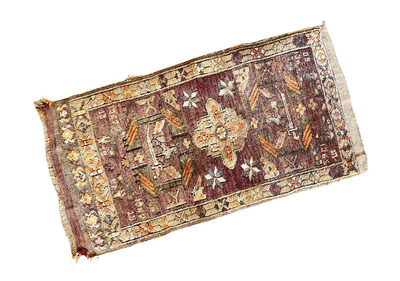 location événements petit tapis oriental, Location tapis oriental, location tapis d'orient violet événements, Location tapis orient, Location tapis vintage, location tapis orient vintage, location tapis pour les événements, location tapis oriental événements 1001 nuits, décoration mariage oriental, location tapis d'orient vintage