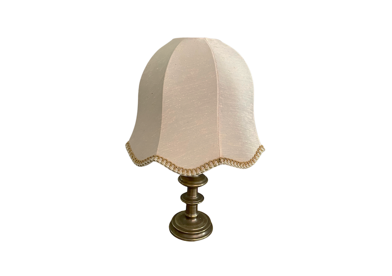 Location lampe vintage événements, location lampe de chevet événements, location éclairage événements, location décoration bohème événements, location décoration mariage, location décoration séminaire, location décoration soirée, location décoration événements en normandie, location décoration événements à Paris