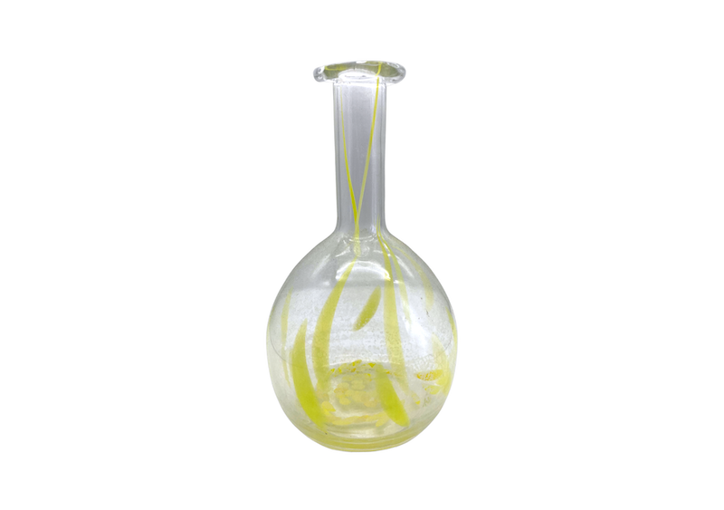 Location vase jaune événements, location vase verre vintage événements, location vase en verre avec motifs jaunes, location centre de table événements, location décoration événements, location décoration bohème événements, location décoration mariages, location décorations soirée, location décoration séminaire, location décoration événements en Normandie, location décoration événements à Paris, location vaisselle événements, location vaisselle orientale événements, location art de la table événements