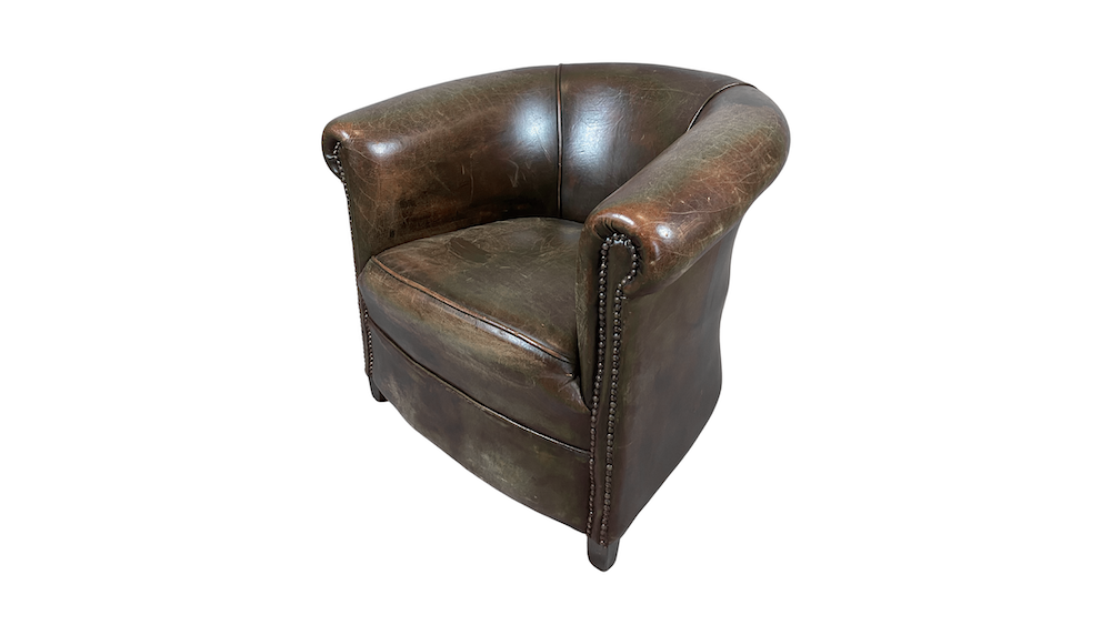 Location fauteuil cuir événements, location fauteuil vintage en cuir, location mobilier événements en normandie, location mobilier événements à Paris, location mobilier événements en région parisienne