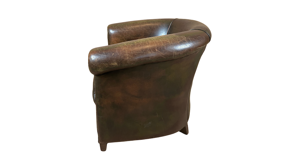 Location fauteuil cuir événements, location fauteuil vintage en cuir, location mobilier événements en normandie, location mobilier événements à Paris, location mobilier événements en région parisienne