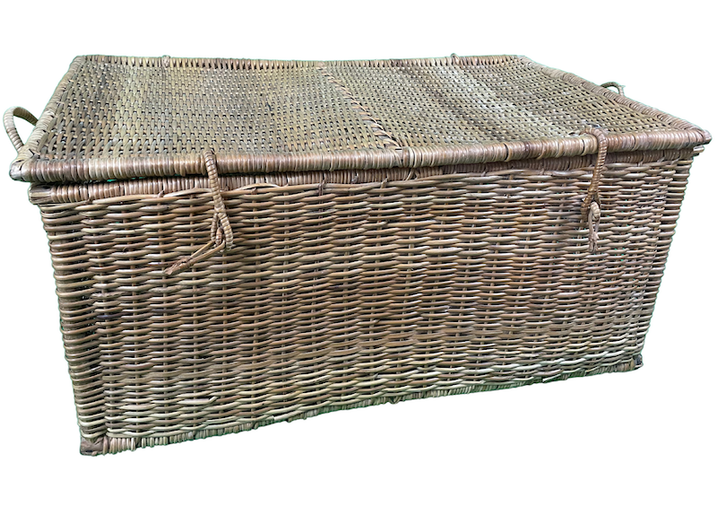 Location événements malle osier, location malle vintage événements, location décoration et mobilier vintage événements, location décoration et mobilier bohème événements, location décoration et mobilier champêtre événements, location mobilier événements en normandie, location mobilier événements à Paris, location mobilier événements en région parisienne