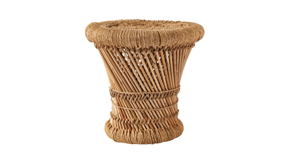 Location tabouret bambou événements, location tabouret rotin événements, location tabouret bohème événements, location table d'appoint en bambou et jute événements, location mobilier événements en normandie, location mobilier événements à Paris, location mobilier événements en région parisienne