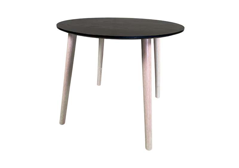 Location table basse bois noir événements, location table basse en bois événements, location mobilier événements, location table basse événements en Normandie, location table basse événements à Paris, location table basse événements en région parisienne