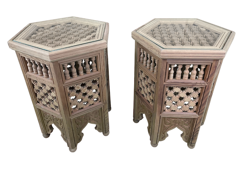 Location table d'appoint orientale événements, location table basse orientale événements, location mobilier événements 1001 nuits, location mobilier marocain événements, location table basse événements en Normandie, location table basse événements à Paris, location table basse événements en région parisienne