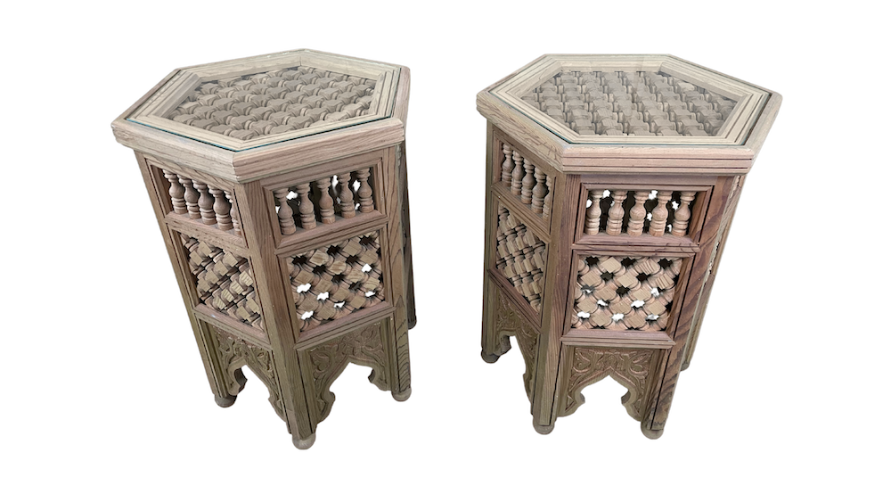 Location table d'appoint orientale événements, location table basse orientale événements, location mobilier événements 1001 nuits, location mobilier marocain événements, location table basse événements en Normandie, location table basse événements à Paris, location table basse événements en région parisienne