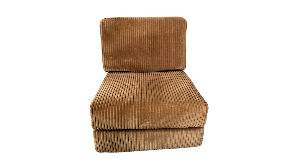 Location chauffeuse vintage événements, location fauteuil velours côtelé marron événement, location fauteuil 60's et 70's, location table basse événements en Normandie, location fauteuil événements à Paris, location fauteuils événements en région parisienne, location mobilier séminaire, soirées d'entreprises, location décoration événements