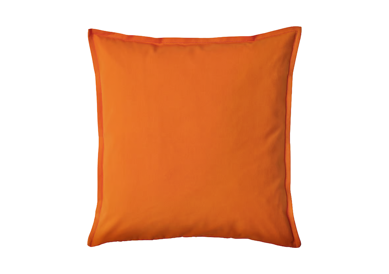 Location coussin orange événements, location coussins événements, location décoration événements, mariages et séminaires, location décoration pour événements en normandie, location décoration pour événements à Paris, location décoration pour événements en région parisienne