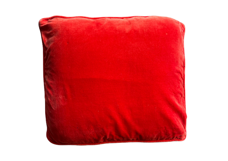 Location coussin velours rouge événements, location coussin événement hiver, location coussin événement orientaux, location coussin marron événements, location décoration événements, mariages et séminaires, location décoration pour événements en normandie, location décoration pour événements à Paris, location décoration pour événements en région parisienne