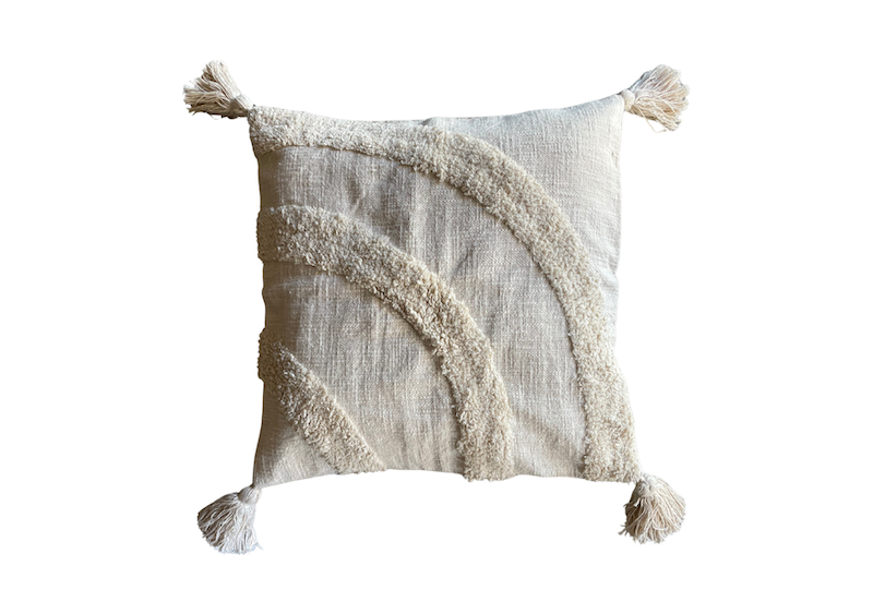 Location coussin tufté blanc événements, location coussin motifs ethniques événements, location coussins événements, location décoration événements, mariages et séminaires, location décoration pour événements en normandie, location décoration pour événements à Paris, location décoration pour événements en région parisienne