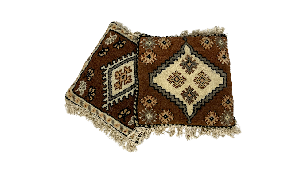 Location coussin oriental marron événements, location coussin 1001 nuits événements, location coussin événements orientaux, location coussin marocain événements, location coussin marron événements, location décoration événements, mariages et séminaires, location décoration pour événements en normandie, location décoration pour événements à Paris, location décoration pour événements en région parisienne